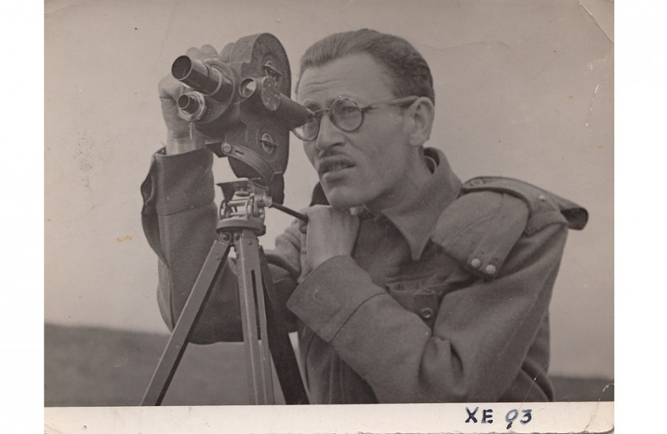 Dežo Hoffmann bez pochýb patril medzi najznámejších slovenských rodákov. Z Banskej Štiavnice sa cez vojnové fronty dostal až na výslnie šoubiznisu, keď ako fotograf pracoval s najväčšími hviezdami hudobného i filmového sveta. 