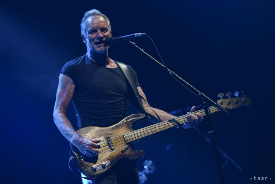 Košický koncert vďaka viacročnej pandémii vyšiel Stingovi až na štvrtý pokus, prvý termín bol 8. októbra 2020, druhý 4. októbra 2021 a tretí nevydarený 13. marca tohto roku. 